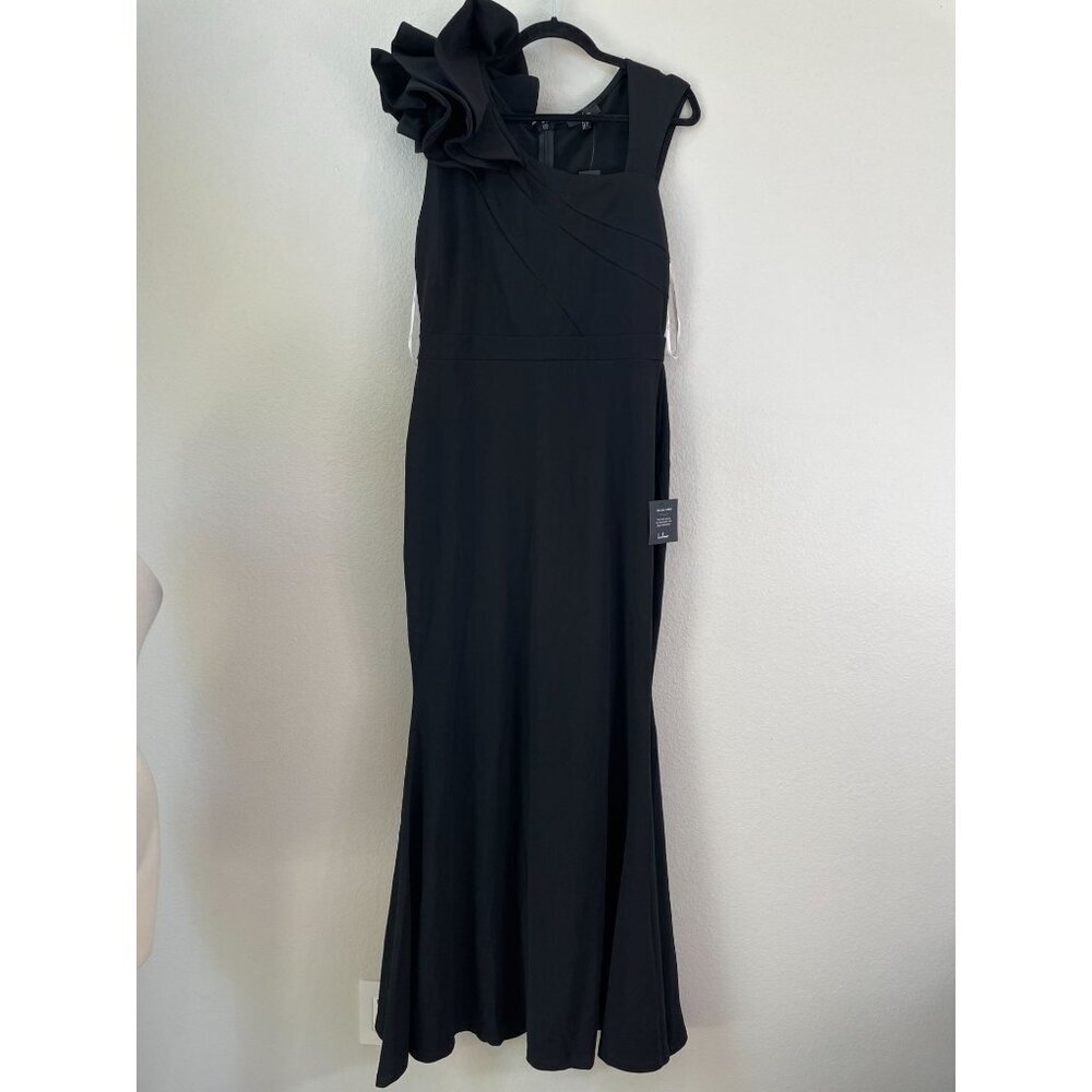 Lulu's Black One-Shoulder Floral Accent Gown - Picture 2 of 10